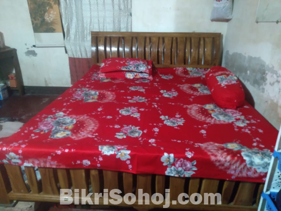 সেগুন কাঠের খাট
